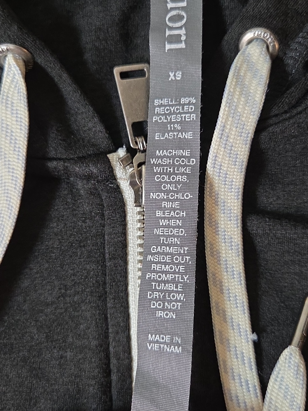Vuori Halo Perfomance Hoodie 2.0 Sz XS Black Heather - Picture 7 of 12